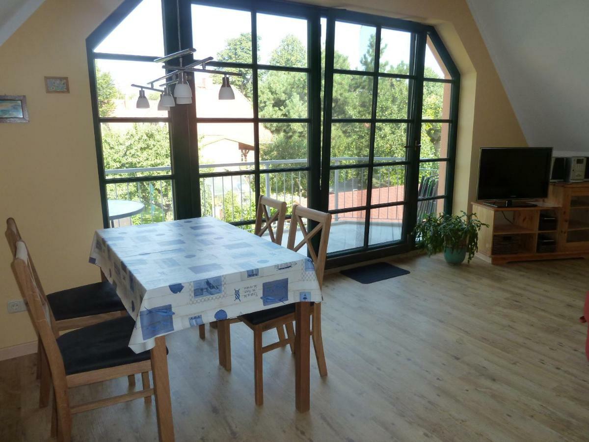 Ferienwohnung Thum Wustrow  Bagian luar foto